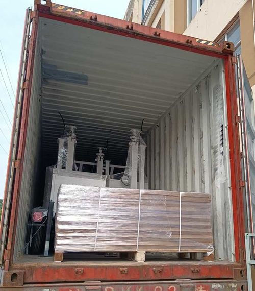 Latest company news about 2*300W 태양광 감시 트레일러