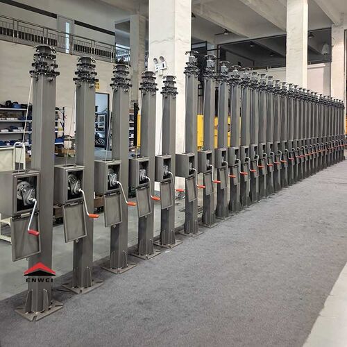 Latest company news about 고객에 맞춘 6 미터 및 9 미터 수동 마스트